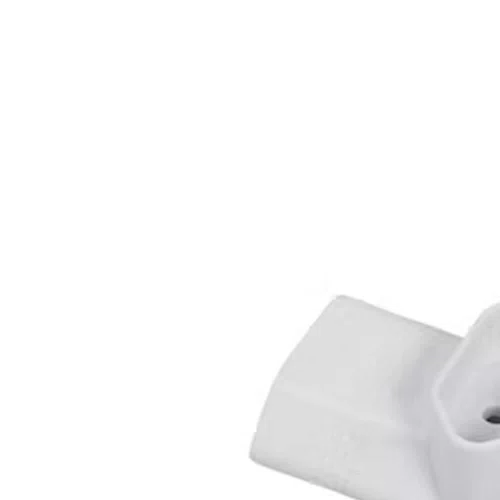 Benjamin 3 Saídas Branco 2P + T 10A 250V - Pluzie