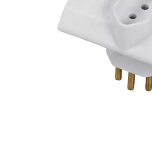 Benjamin 3 Saídas Branco 2P + T 10A 250V - Pluzie