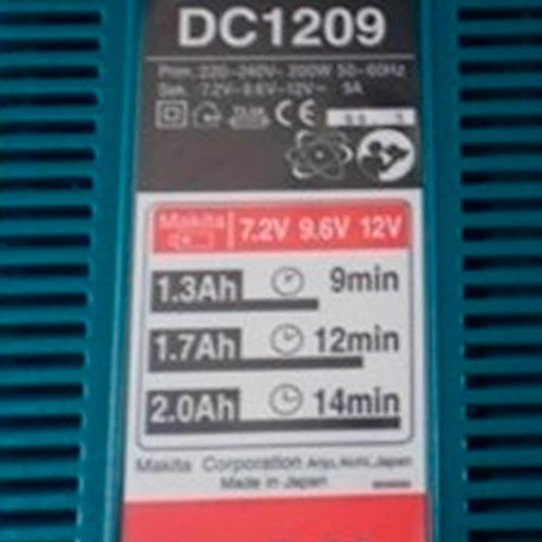 Carregador De Bateria 220v DC1209 7,2 A 12V - 192807-9 - Makita
