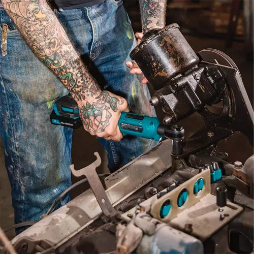 Chave Catraca à Bateria 12V WR100DZ - Makita