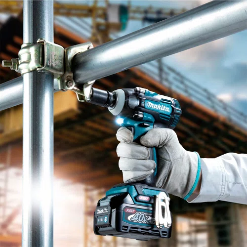 Chave de Impacto à Bateria Makita 40V XGT TW004GZ