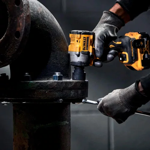 Chave de Impacto 1/2" Dewalt à Bateria 20V ATOMIC DCF922D2