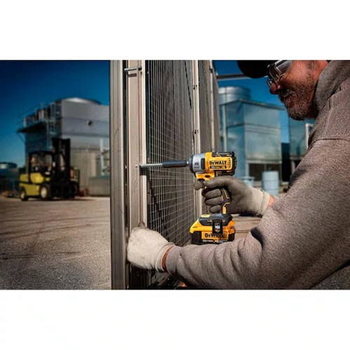 Chave de Impacto 3/8" à Bateria 20V XR DCF890B - Dewalt