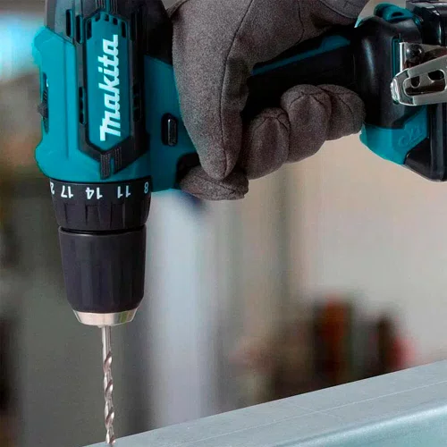 Combo Parafusadeira + Aspirador de Pó + Soprador + Bateria e Carregador - Makita
