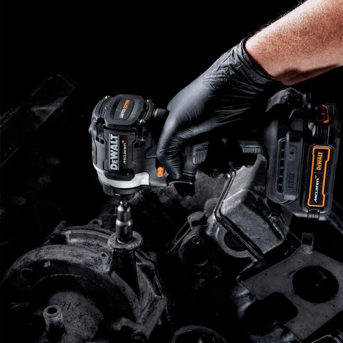 Combo Parafusadeira Furadeira de Impacto McLaren - Dewalt