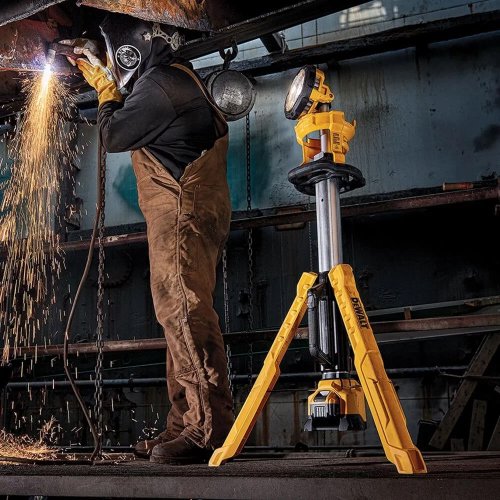 Torre de iluminação 20V MAX DCL079B - Dewalt