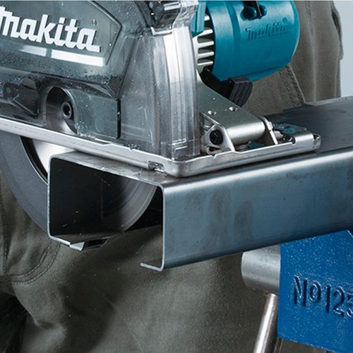 Cortadora de Metal à Bateria 18V - Makita