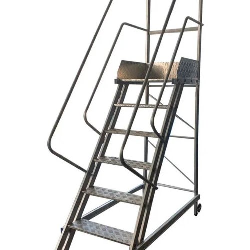 Escada Plataforma Trepadeira NR12 5 Degraus 1,5m - Real Escadas