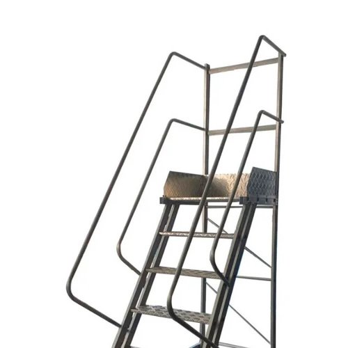 Escada Plataforma Trepadeira NR12 5 Degraus 1,5m - Real Escadas
