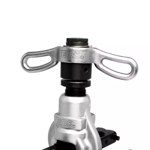 Flangeador Excêntrico 1/4 a 3/4 com Catraca - EOS.