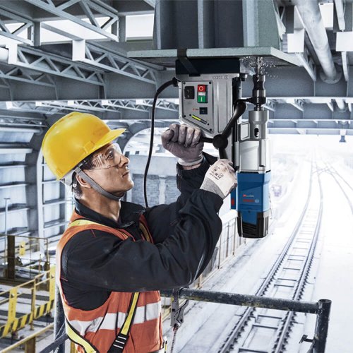 Furadeira Bosch com Base Magnética GBM 50-2