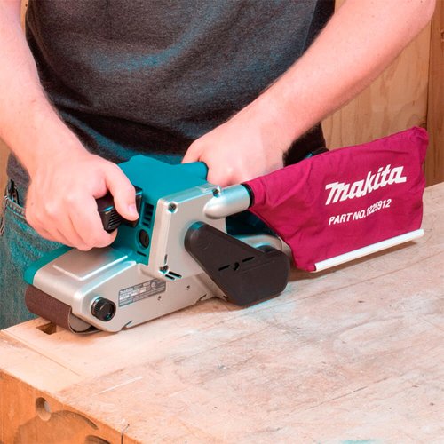Lixadeira de Cinta 9920 76mm x 610mm 220V - Makita 9920-220