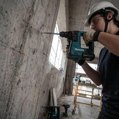Martelete Rotativo Rompedor Makita a Bateria 12V com Kit de Acessórios HR140DWYE1