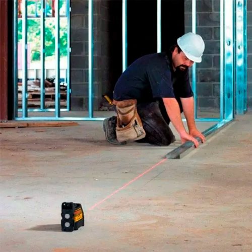 Nível a Laser Auto Nivelador Vermelho 15m - DW088K - Dewalt
