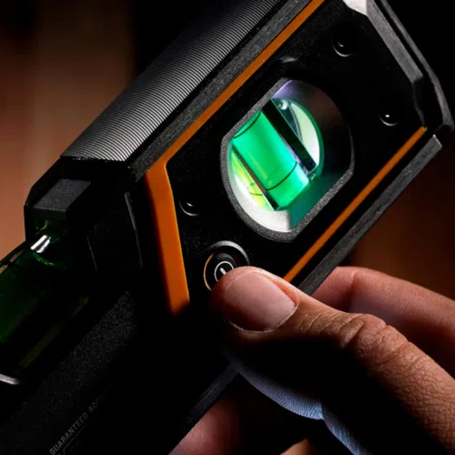 Nível de Bolha com Iluminação Magnética com 2 Bolhas 23cm - Toughbuilt