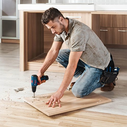 Parafusadeira Furadeira à Bateria Bosch GSR 120-LI + Maleta - Bosch