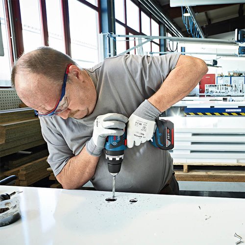 Parafusadeira/ Furadeira de Impacto a Bateria 18V GSB 18 V-EC - Bosch