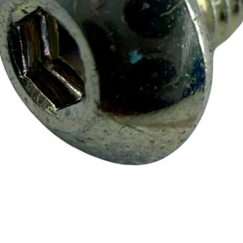 Parafuso M5 x 6mm para DW300 - 582827-00 - Dewalt