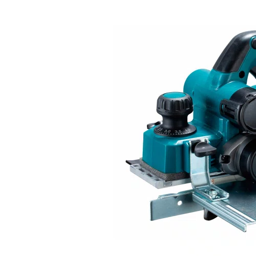 Plaina 82mm à Bateria 40V KP001GZ - Makita
