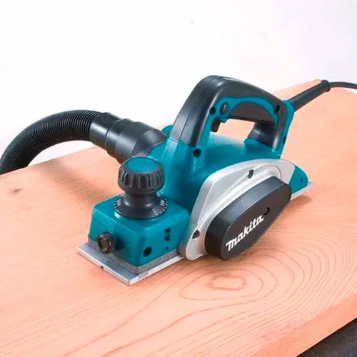 Plaina Elétrica 3.1/4" 620W 220V Com 2 Facas KP0800P-220 - Makita