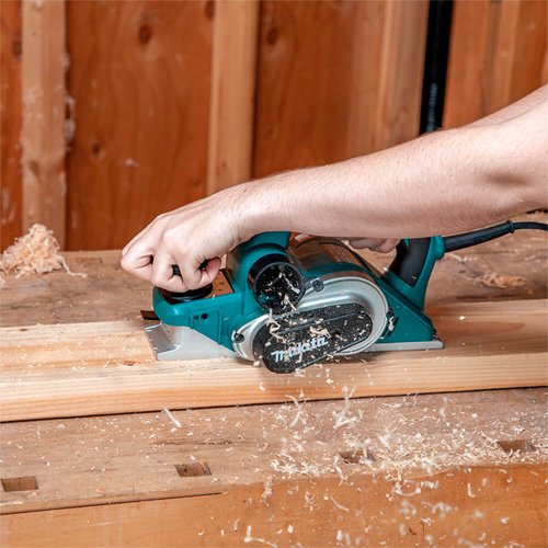 Plaina KP0810 82mm 220V - KP0810-220 - Makita