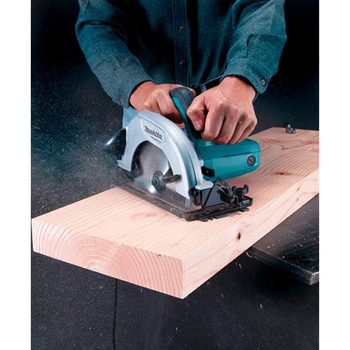 Serra Circular 185mm 7.1/4" 220V M5802B-220 - Makita