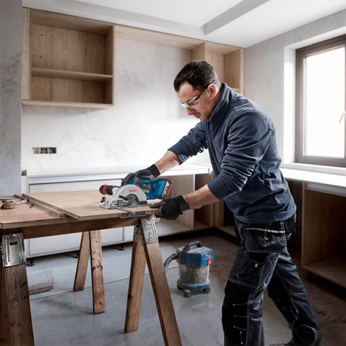 Serra Circular à Bateria GKS 18V-51 - Bosch