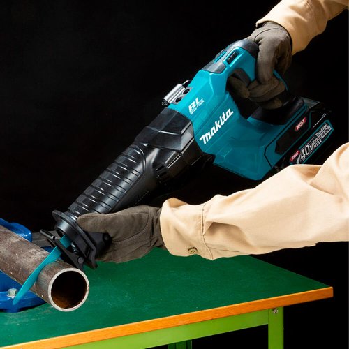 Serra Sabre à Bateria 40V XGT - Makita JR001GZ