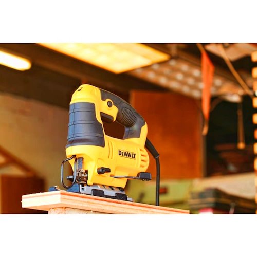 Serra Tico Tico Orbital DWE300B2 650W 220V - Dewalt