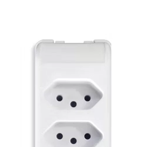 Tomada em Barra 3 Vias Branca 2P + T 10A 250V - Pluzie