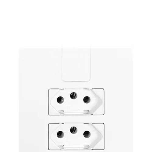 Tomada Tripla 2P + T 20A 250V - Pluzie