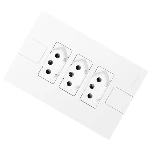Tomada Tripla 2P + T 20A 250V - Pluzie