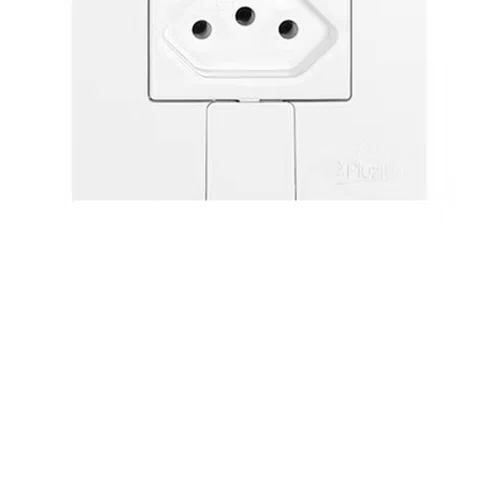 Tomada Tripla Fácil 2P + T 20A 250V - Pluzie