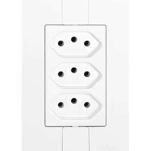 Tomada Tripla Fácil 2P + T 20A 250V - Pluzie