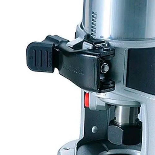 Tupia 6mm RT0700C 220V - Makita