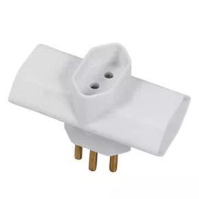 Benjamin 3 Saídas Branco 2P + T 10A 250V - Pluzie