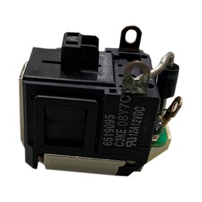 Interruptor C3KE Para Parfusadeira 6903VD - 651909-5 - Makita Interruptor C3KE Para Parfusadeira 6903VD - 651909-5 - Makita