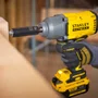 Chave de Impacto 1/2" Stanley SBW940B 20V Alto Torque